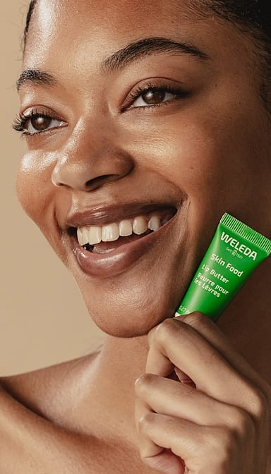 nutrimento per la pelle del labbro burro weleda pianta ricca di lip care - weleda